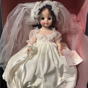 Madame Alexander 14” Bride Doll #1589 with box and tag